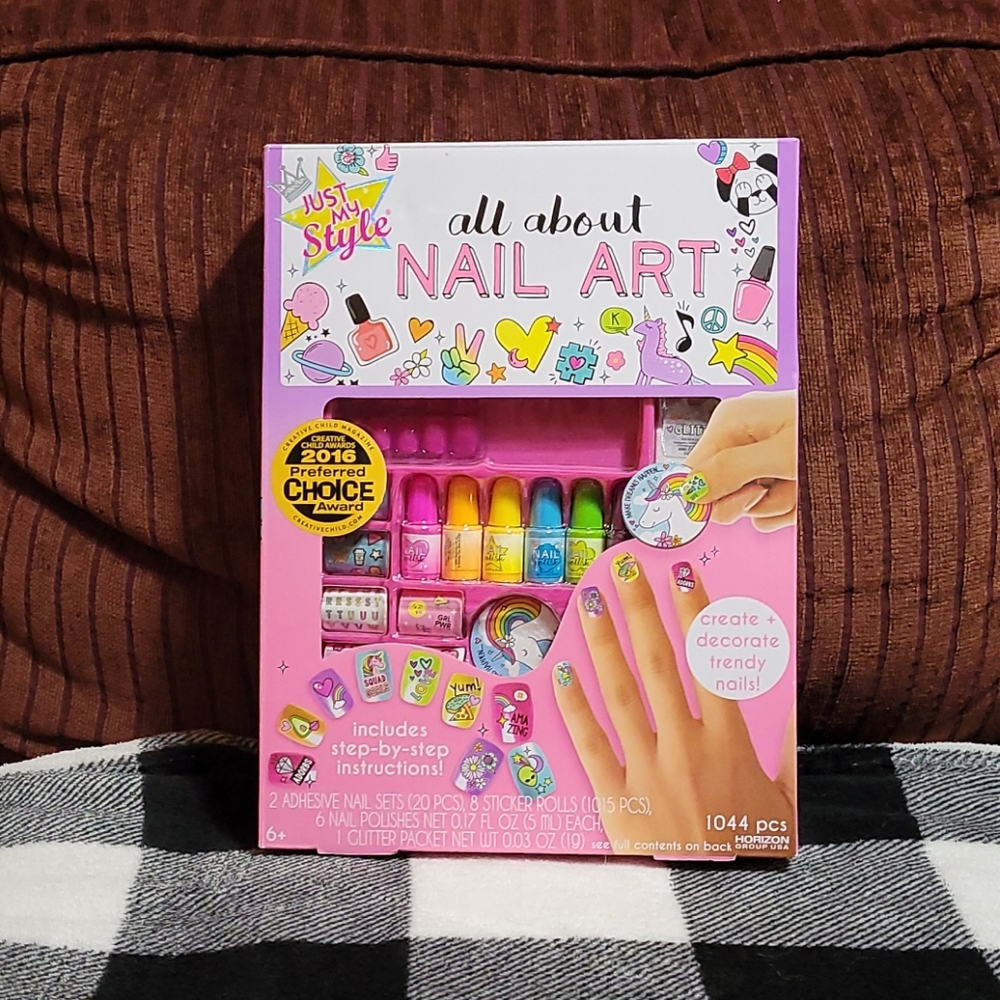 Nail art set
